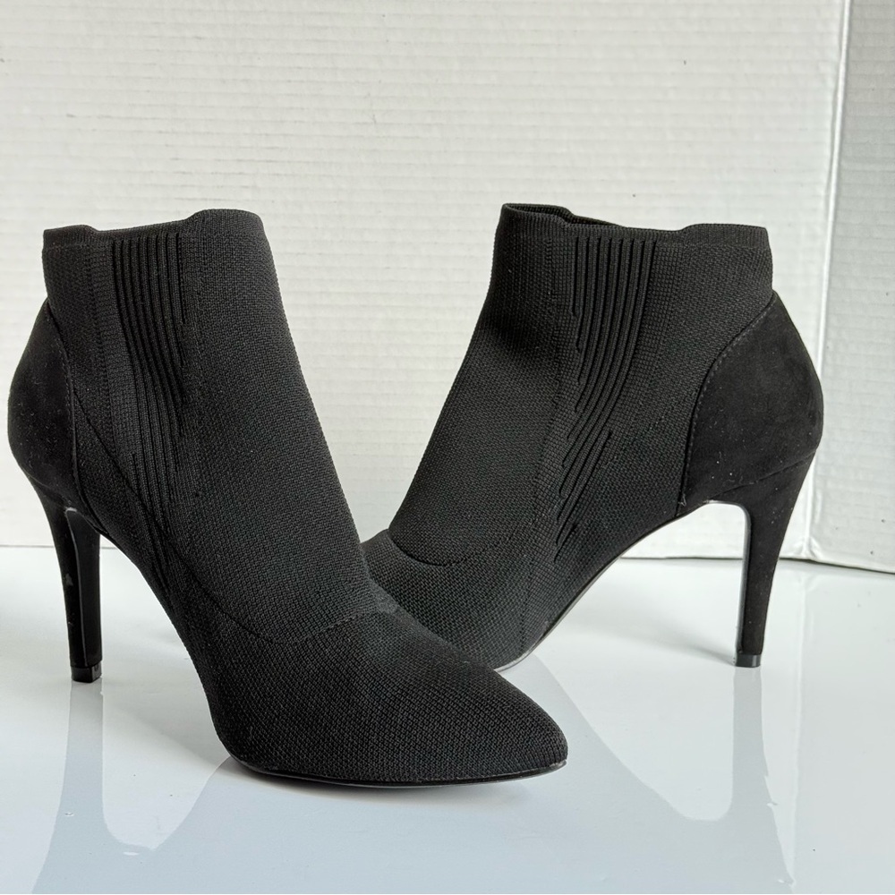 MIA Sleek Black Heeled Ankle Boots for Women Size 8.5